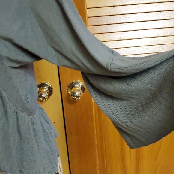 Kenar brand, light green, short cardigan sweater - Picture 2 of 4